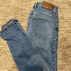 Madewell skinny crop jeans